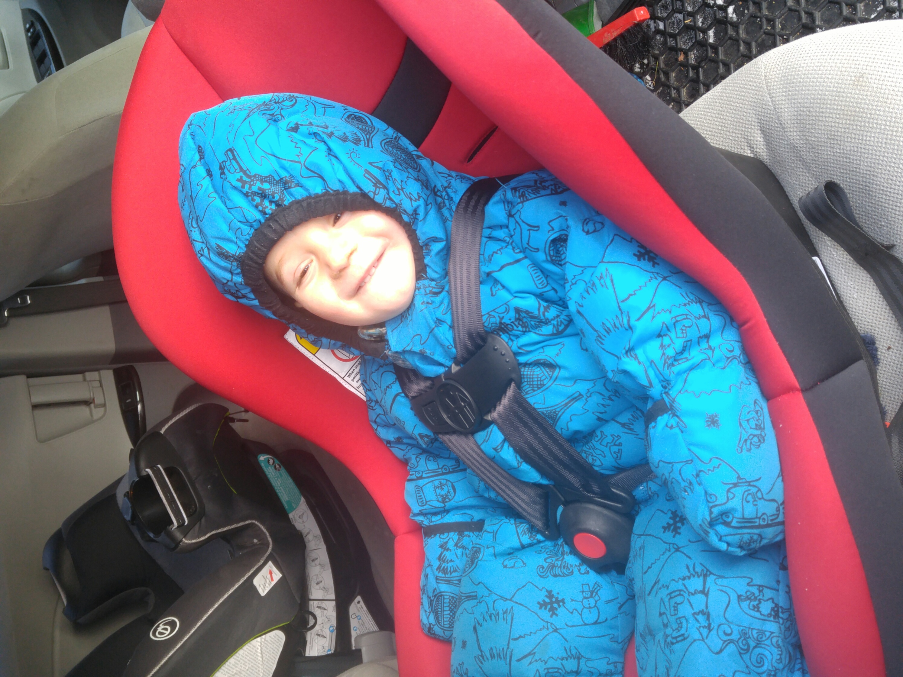 The Affordable and Functional Cosco Car Seat (& A Giveaway) - Mayahood