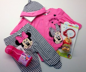 Minnie Clothing Set Giveaway