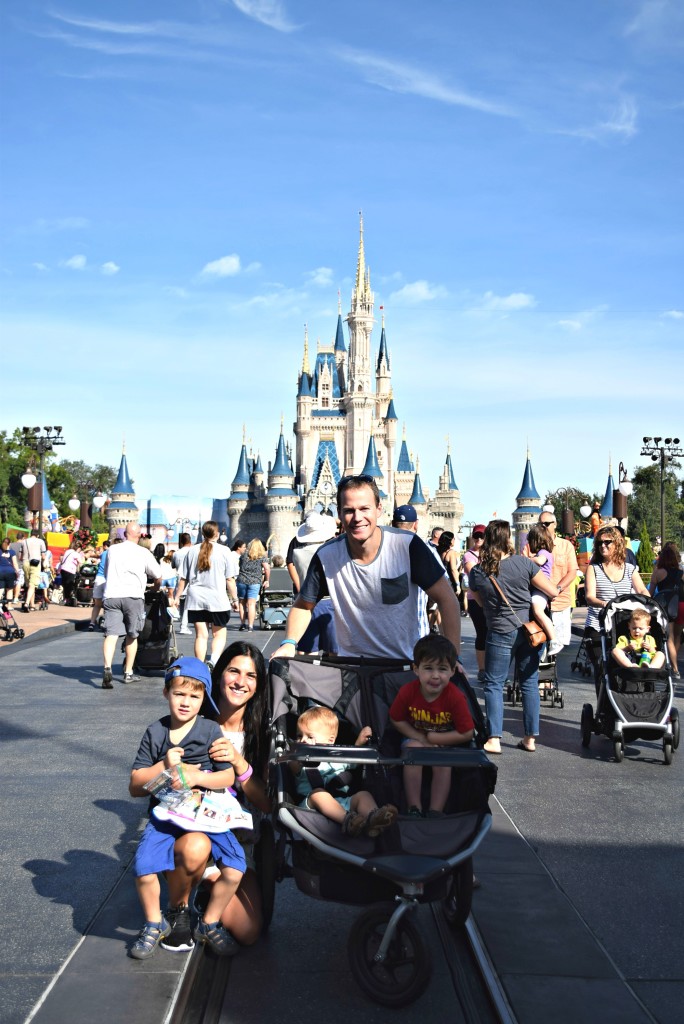 Family picture Disney World